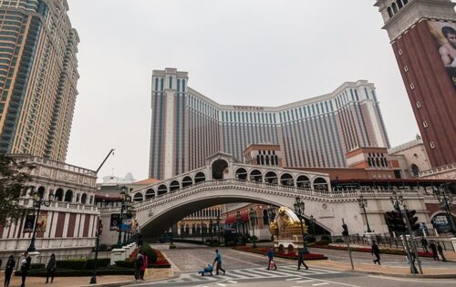 las-vegas-sands-given-reprieve-in-12-billion-lawsuit