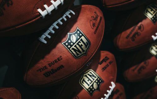 the-first-sunday-of-the-nfl-2020-season-is-a-hit-with-fans-and-oddsmakers