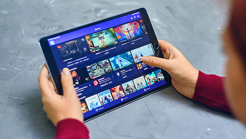 Twitch service video streaming play themes on ipad