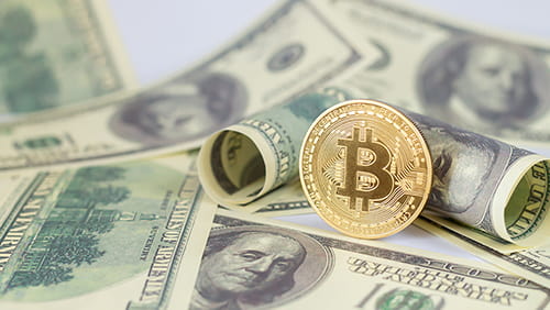 Bitcoin pada uang kertas seratus dolar